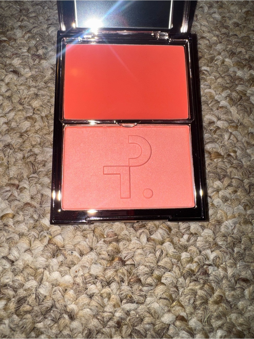 Patrick Ta Major Headlines Double-Take Crème Powder Blush Duo-
She's the moment